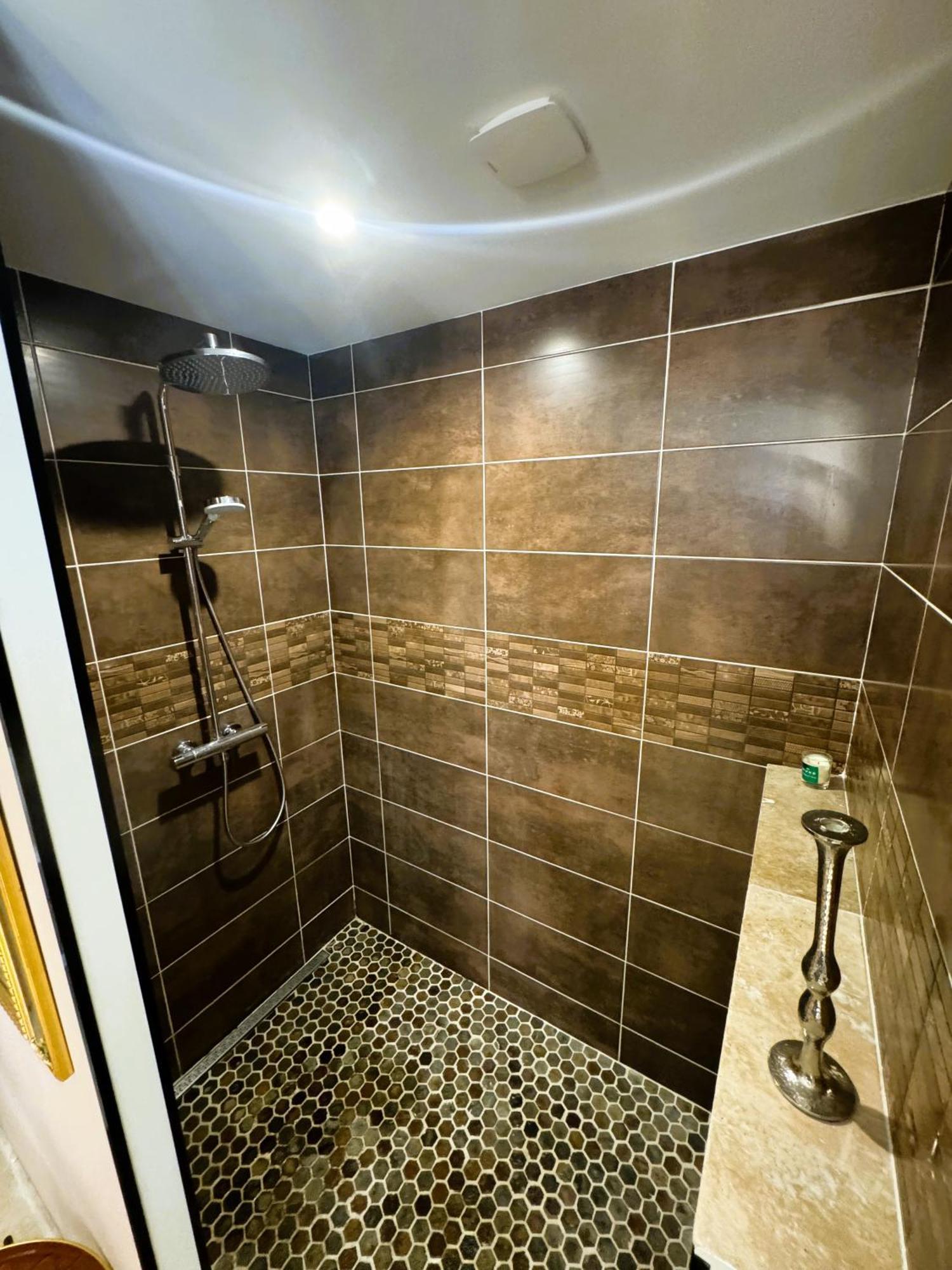 Le Dix - Classic Room - Vallabrix Proche Uzes Exterior photo